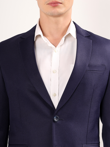 Modern elegant outfit featuring navy blue blazer for men