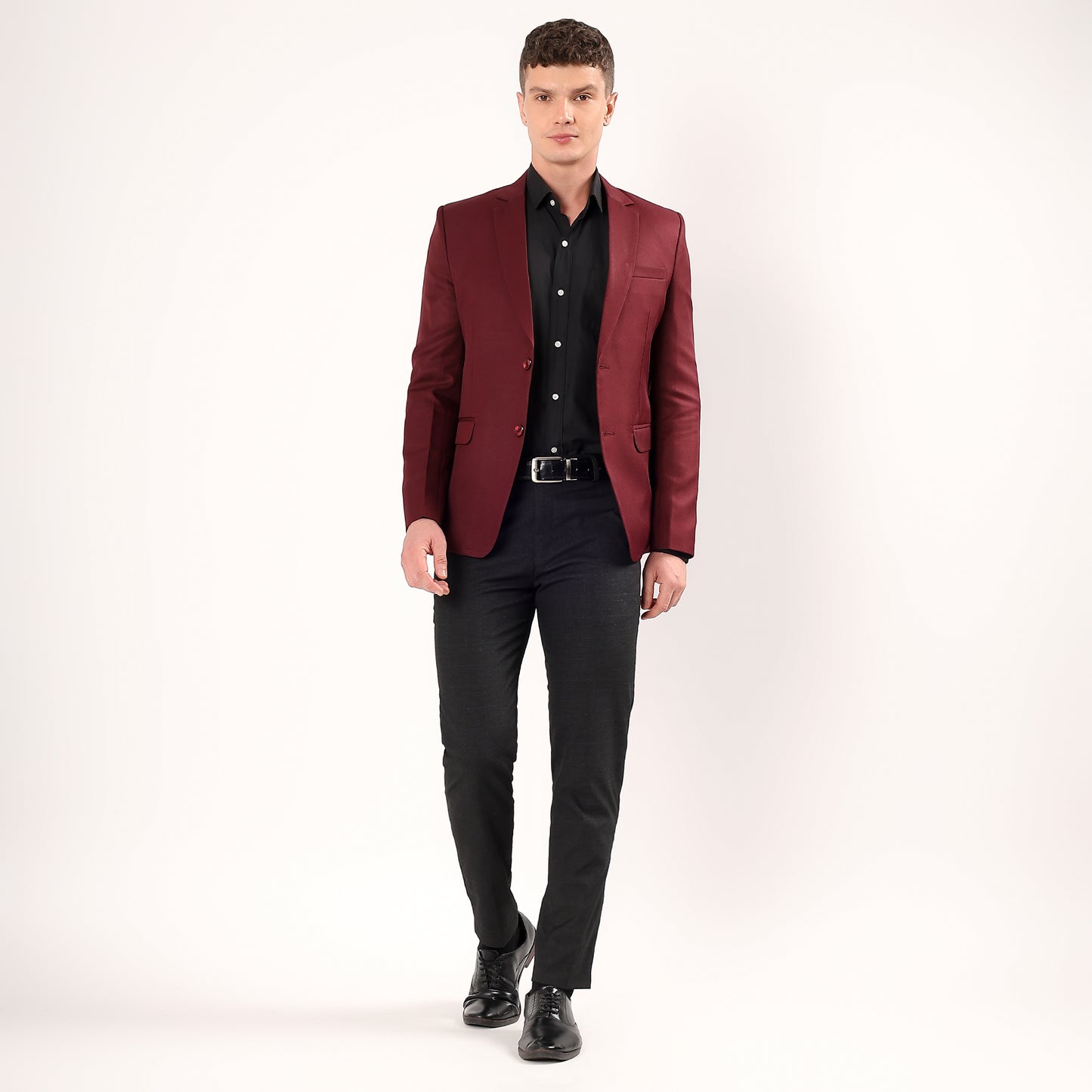 Darelooks men's wine blazer modern fit, single breasted wrinkle resistant polyester ideal for weddings and formal occasions