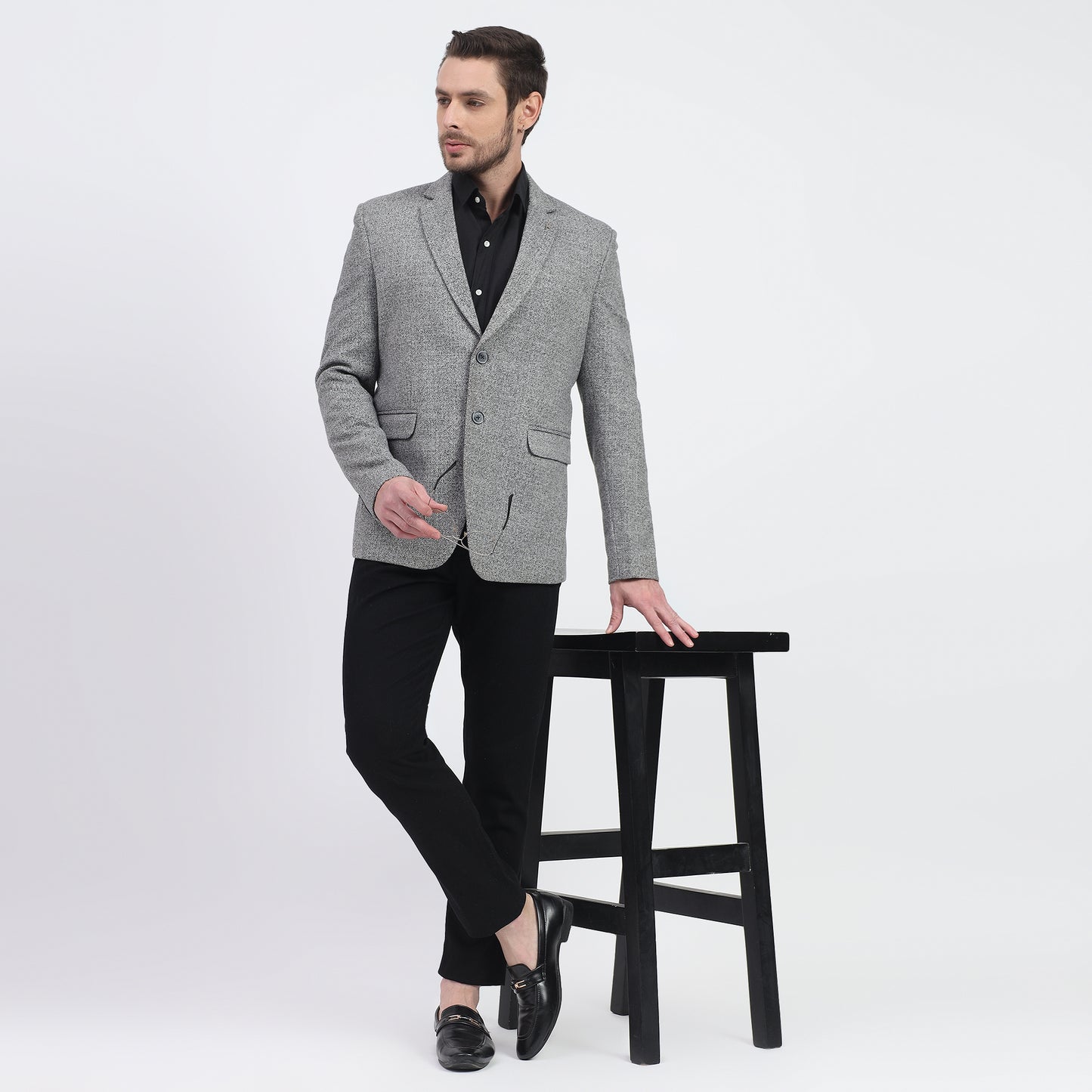 DareLooks men's gray tweed blazer classic and versatile