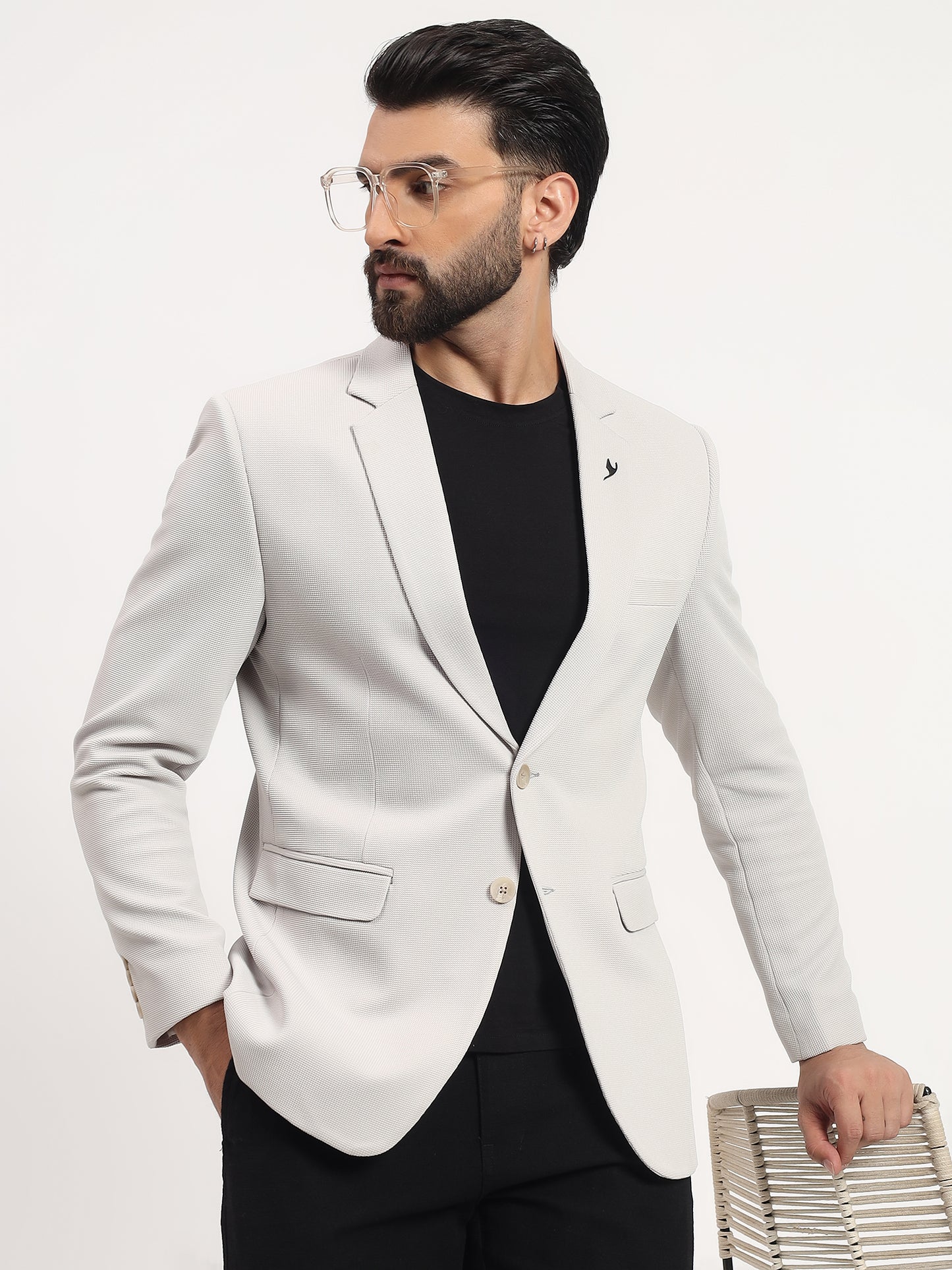 Men’s Off-White Stretchable Casual Blazer – Elegant Modern Style