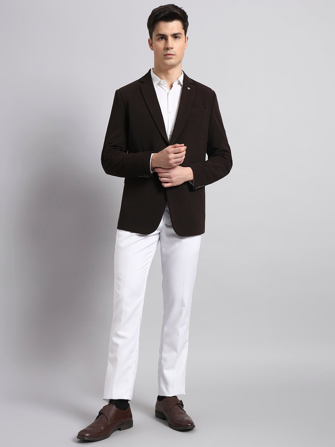 Classic yet modern brown stretch blazer for men