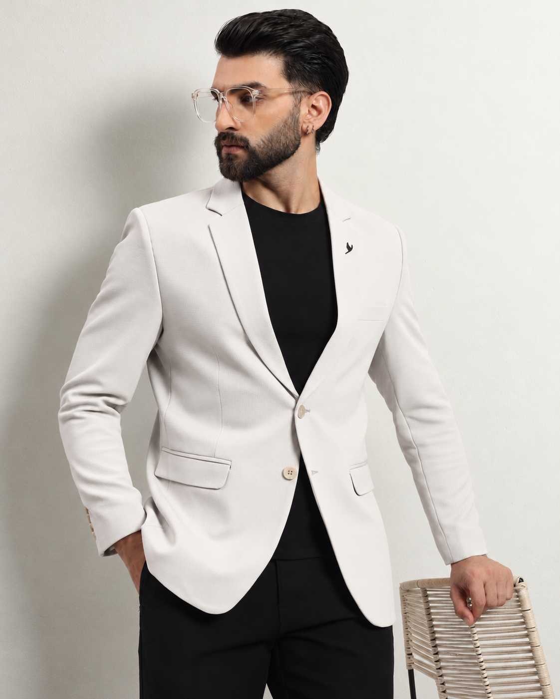 Men’s Off-White Stretchable Casual Blazer – Elegant Modern Style