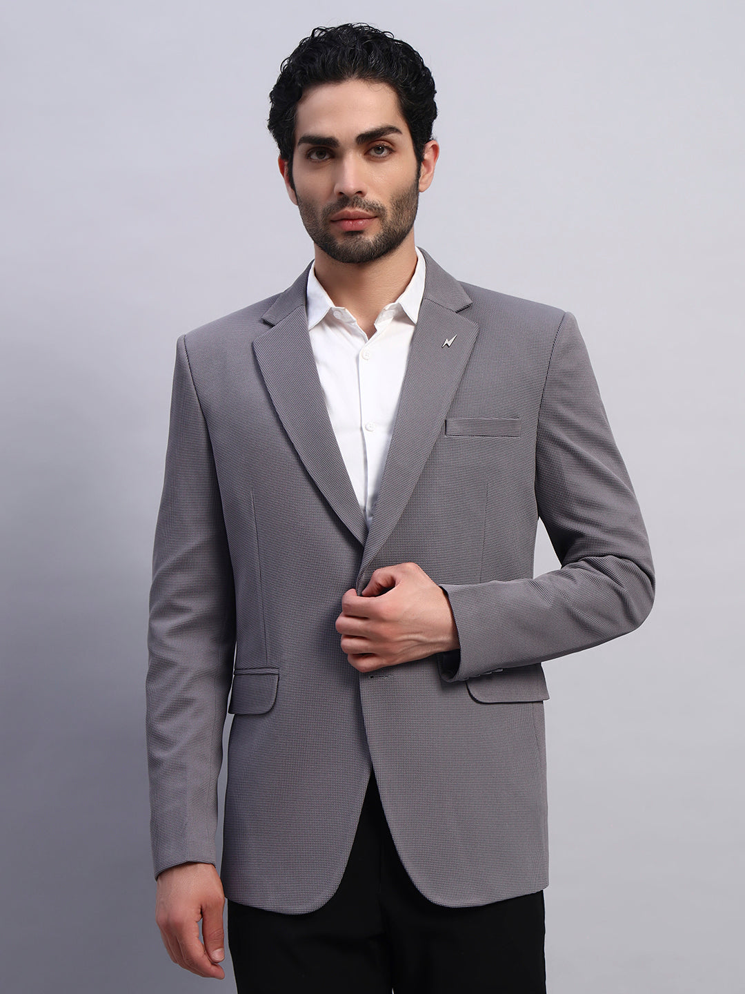 Comfortable daily wear styling with grey stretch blazer