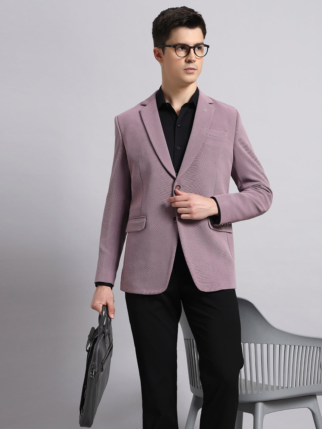 Fresh and trendy outfit featuring pink stretch blazer